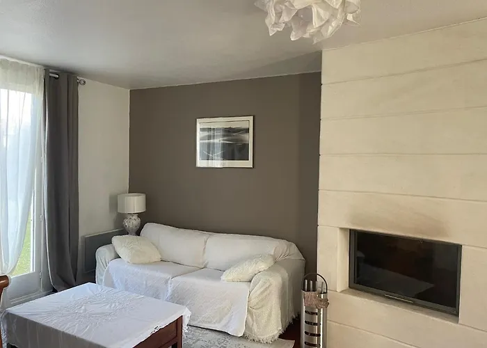 Les Terrasses Des Gardies Bed & Breakfast Pignan